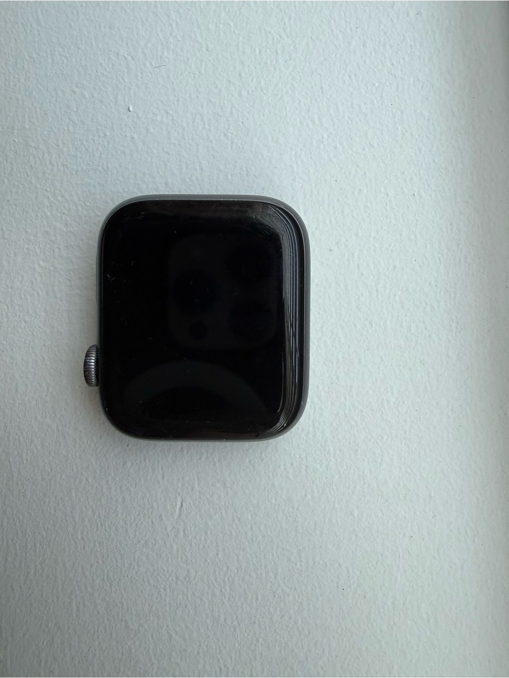 Apple Black Smartwatch with Black Silicone Band - Picture 3 of 3